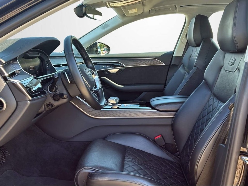 Audi A8 60 TFSIe quattro - foto 10