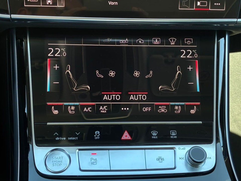 Audi A8 60 TFSIe quattro - foto 11