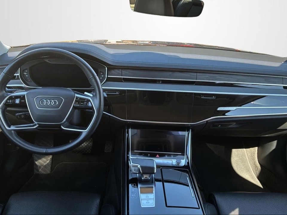 Audi A8 60 TFSIe quattro - foto 7