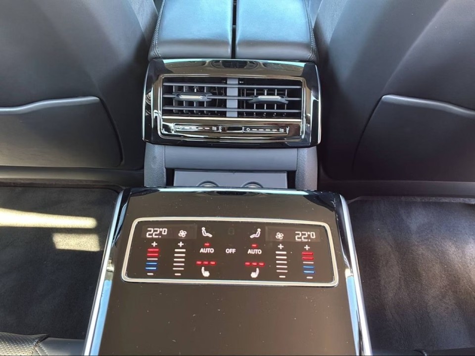 Audi A8 60 TFSIe quattro - foto 17