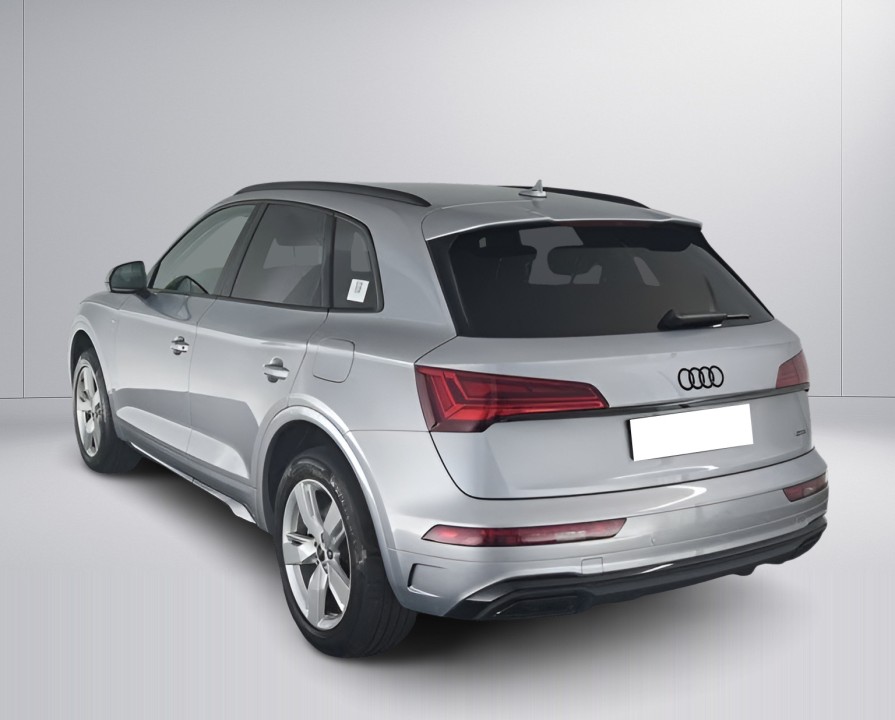 Audi Q5 55 TFSIe quattro S tronic (5)