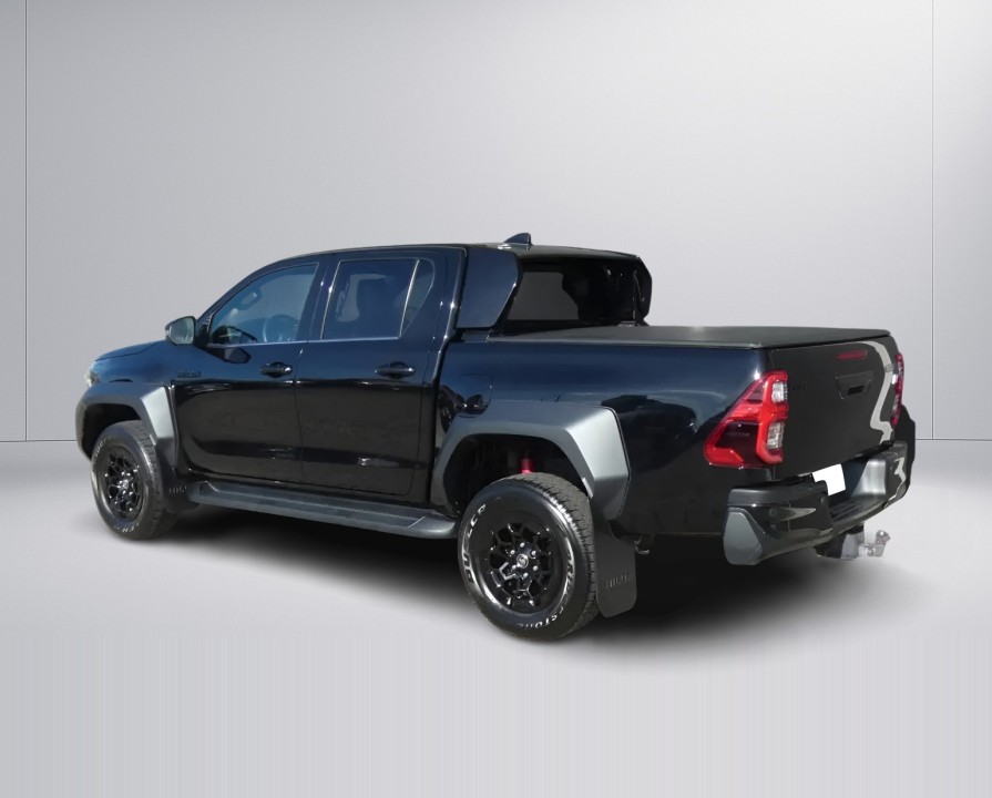 Toyota Hilux GR Sport II (4)