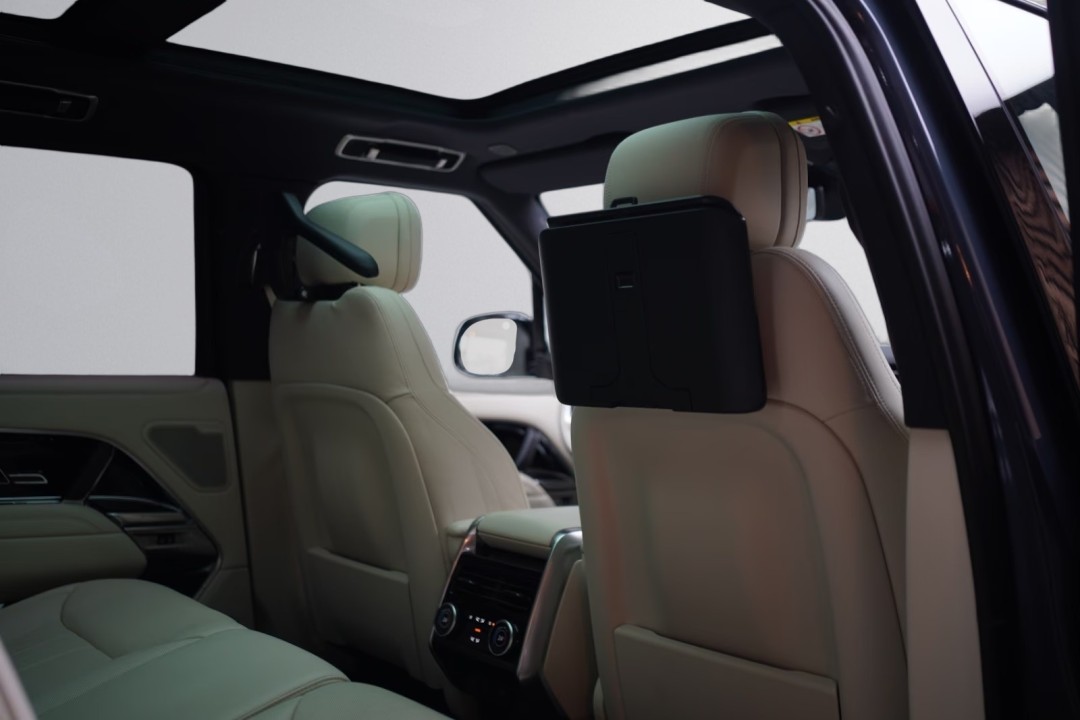 Land Rover Range Rover D350 HSE - foto 18