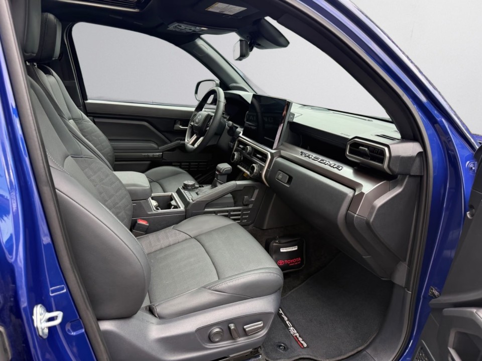 Toyota Tacoma TRD - foto 11