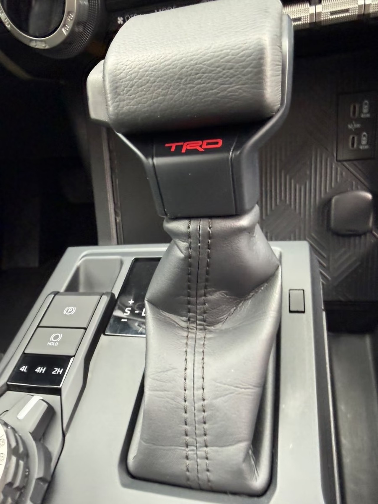 Toyota Tacoma TRD - foto 13