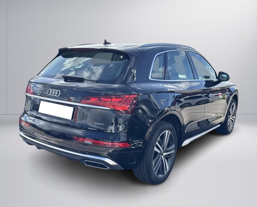 Audi Q5 50 TFSI e quattro S line Business (2)