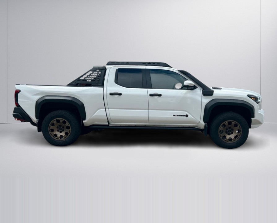 Toyota Tacoma Trailhunter (2)