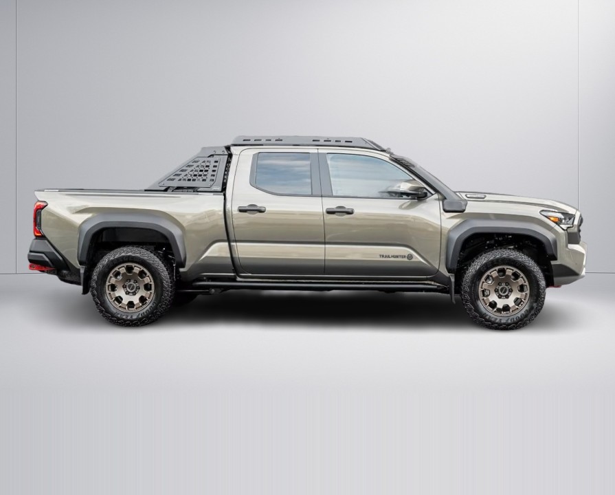 Toyota Tacoma Trailhunter (2)