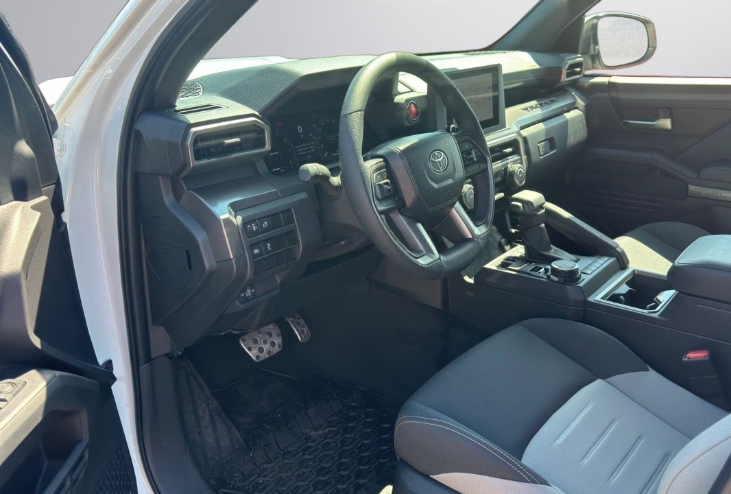 Toyota Tacoma TRD (5)