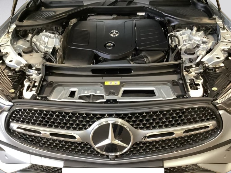 Mercedes-Benz GLC Coupé 200 4MATIC AMG Line - foto 19
