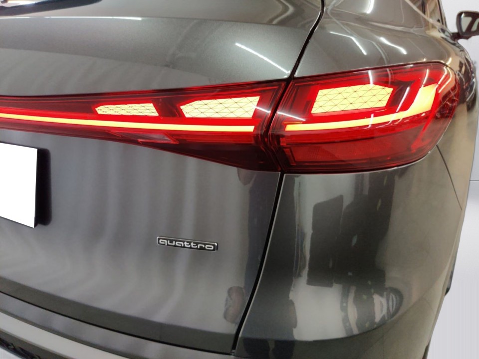 Audi Q5 Sportback TDI quattro - foto 16