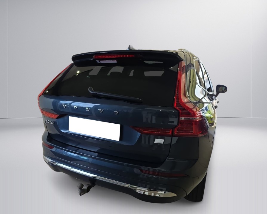 Volvo XC 60 T8 Recharge AWD Ultimate Bright (3)
