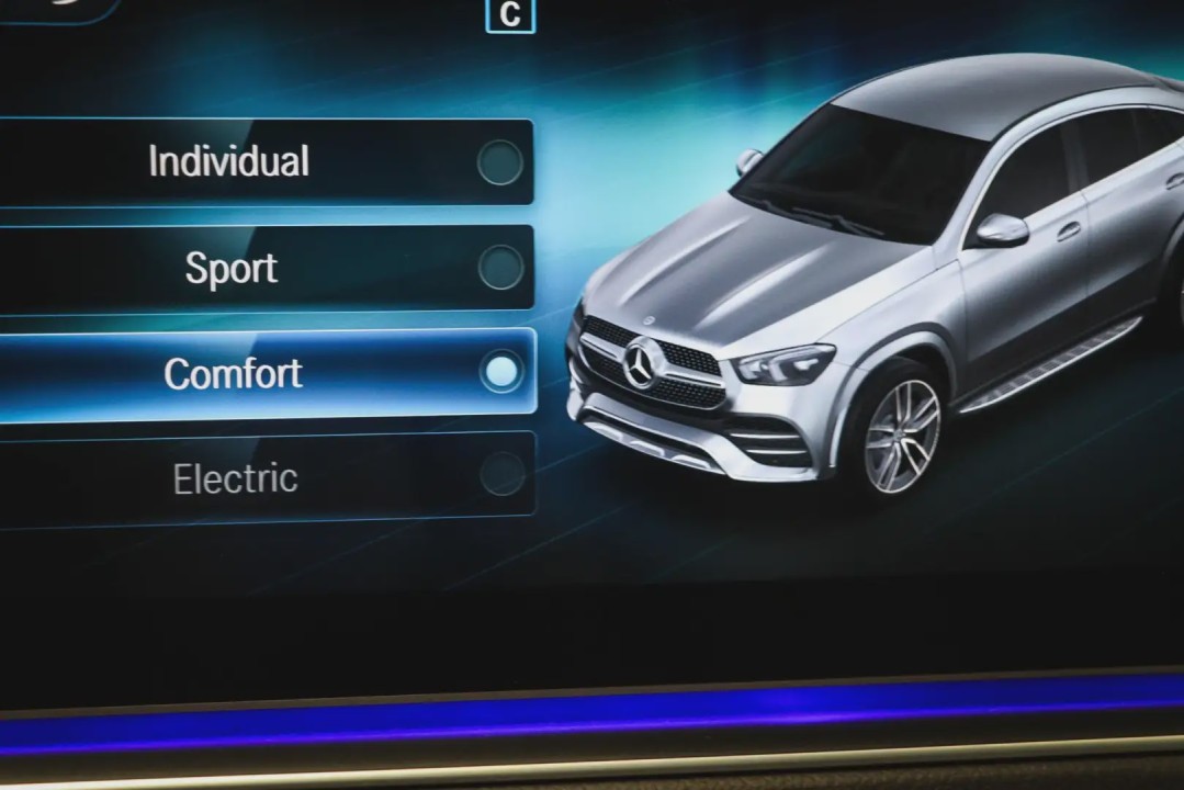 Mercedes-Benz GLE Coupé 350e 4MATIC AMG Line - foto 19