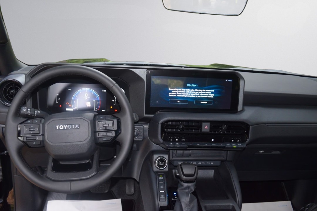 Toyota Land Cruiser 250 (5)