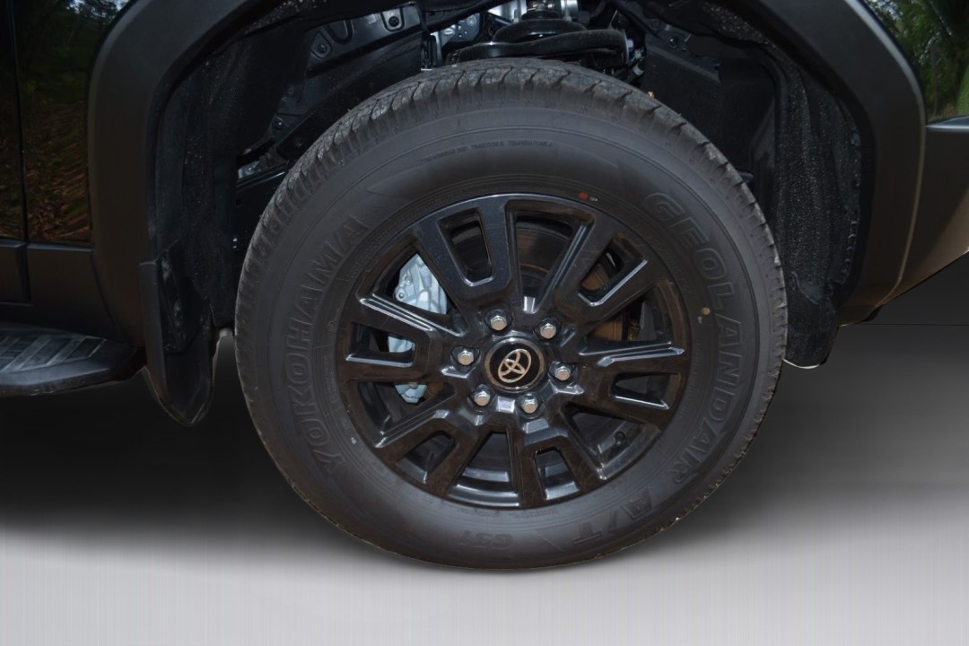 Toyota Land Cruiser 250 - foto 19