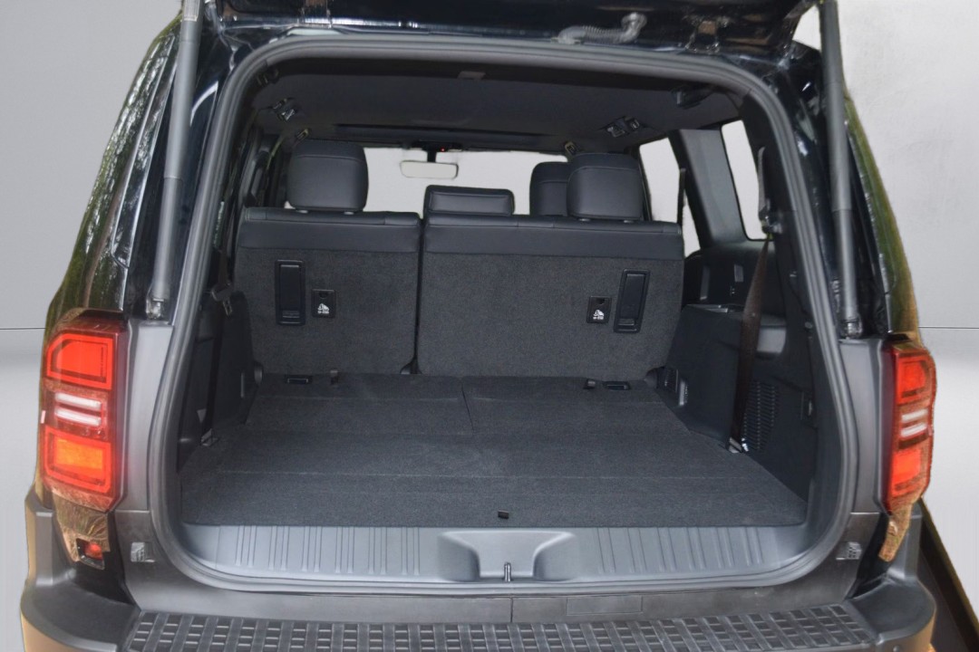 Toyota Land Cruiser 250 - foto 13