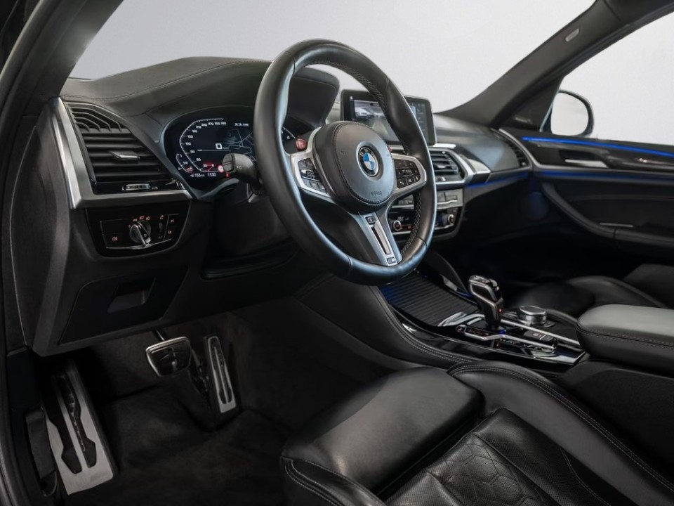 BMW X3 M Competition - foto 8