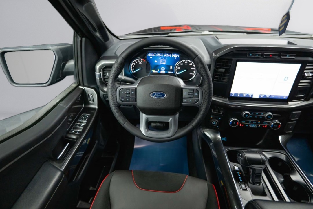 Ford F150 - foto 27