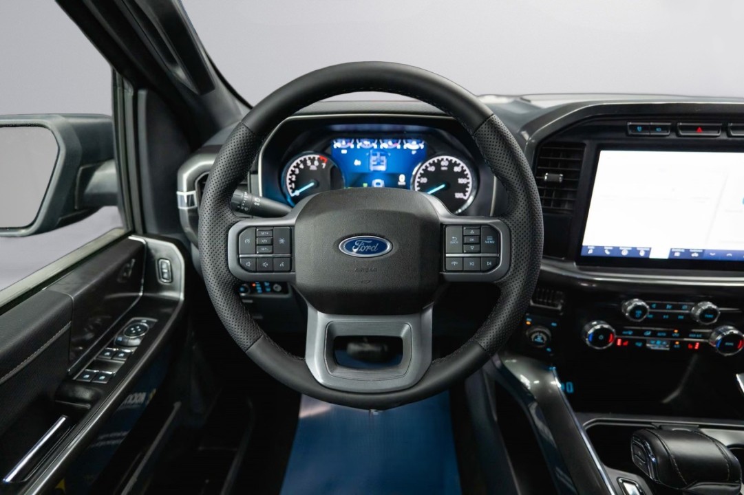 Ford F150 - foto 28