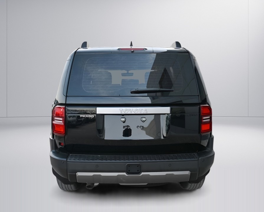 Toyota Land Cruiser 250 (4)