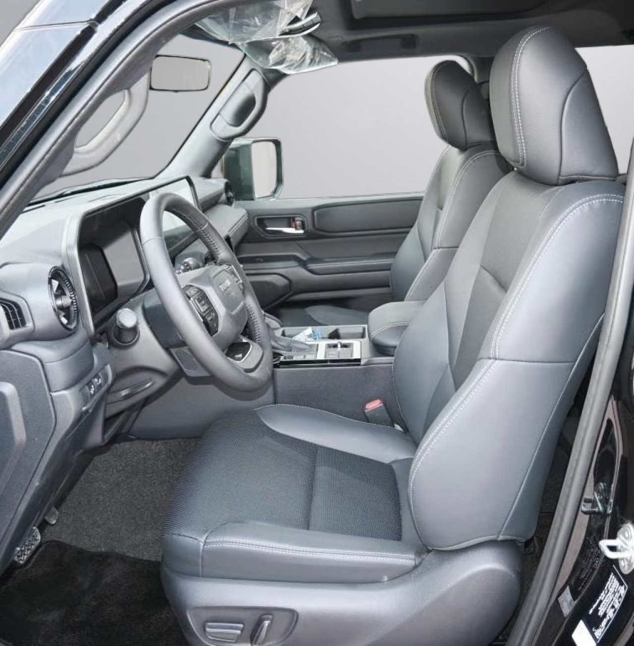 Toyota Land Cruiser 250 (5)