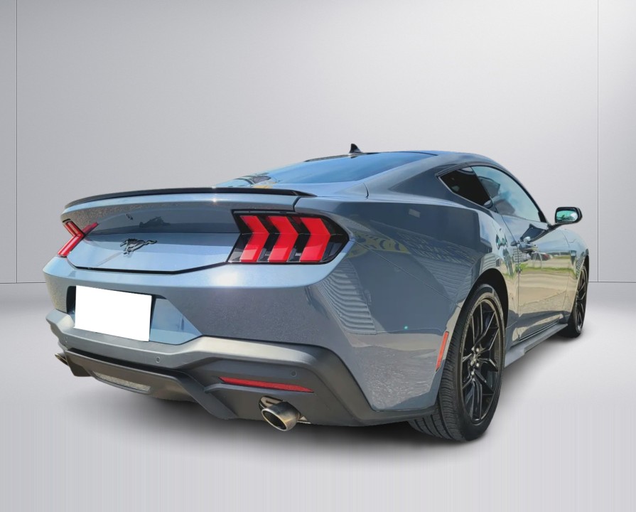 Ford Mustang 2.3 EcoBoost (3)