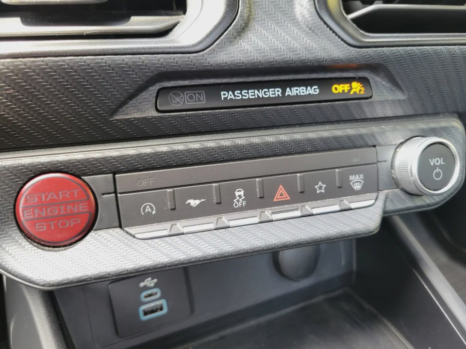 Ford Mustang 2.3 EcoBoost - foto 13