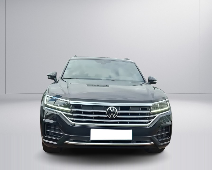 Volkswagen Touareg V6 TDI R-Line (2)