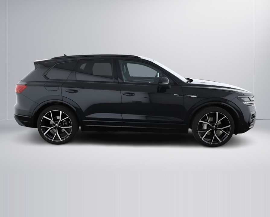 Volkswagen Touareg V6 TDI R-Line (2)