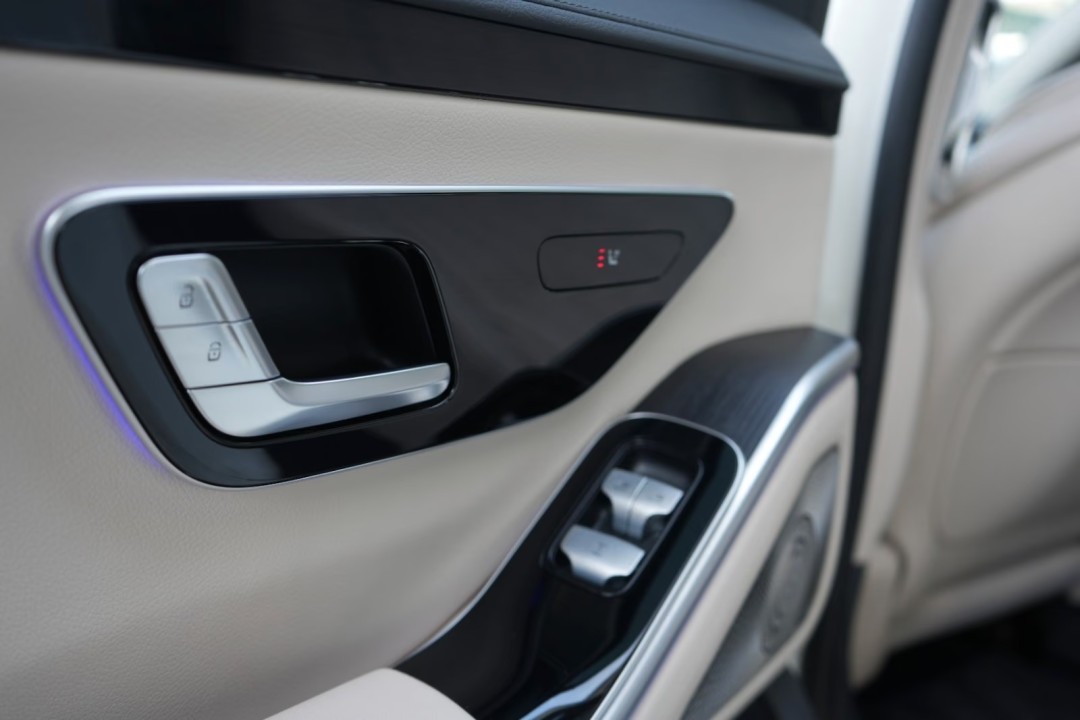 Mercedes-Benz S 350d AMG Line - foto 31