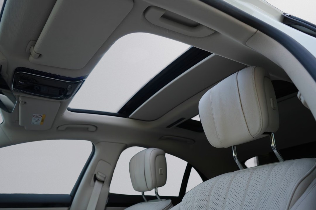 Mercedes-Benz S 350d AMG Line - foto 36