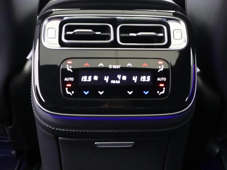Mercedes-Benz S 580e Long AMG Line - foto 11