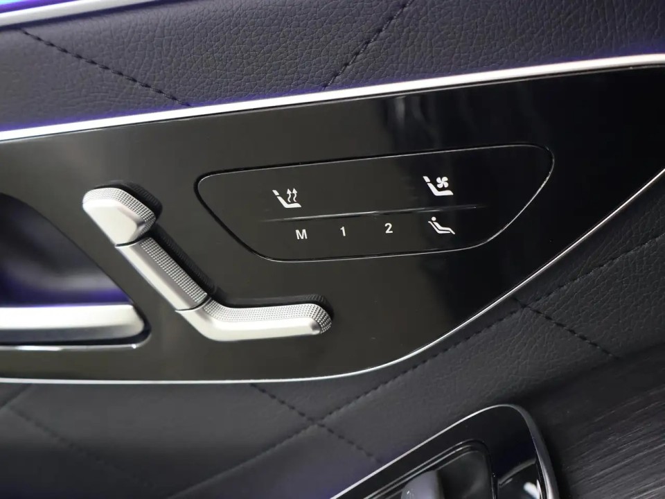 Mercedes-Benz S 580e Long AMG Line - foto 12