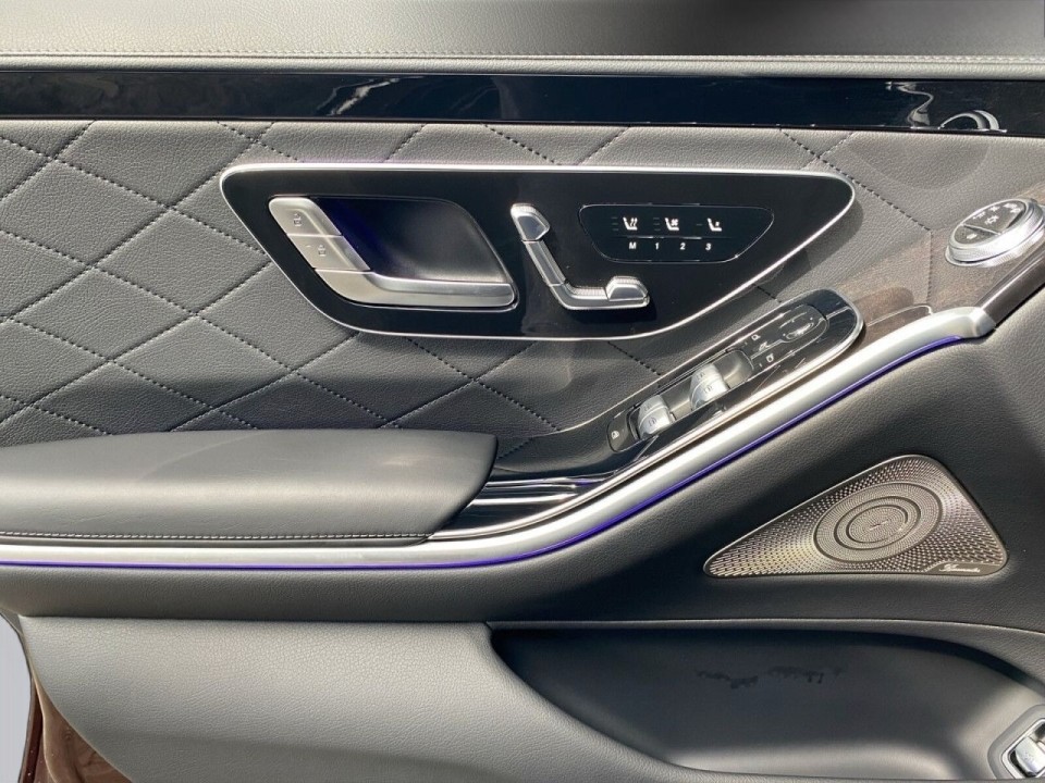 Mercedes-Benz S 580 4MATIC LONG AMG Line - foto 18
