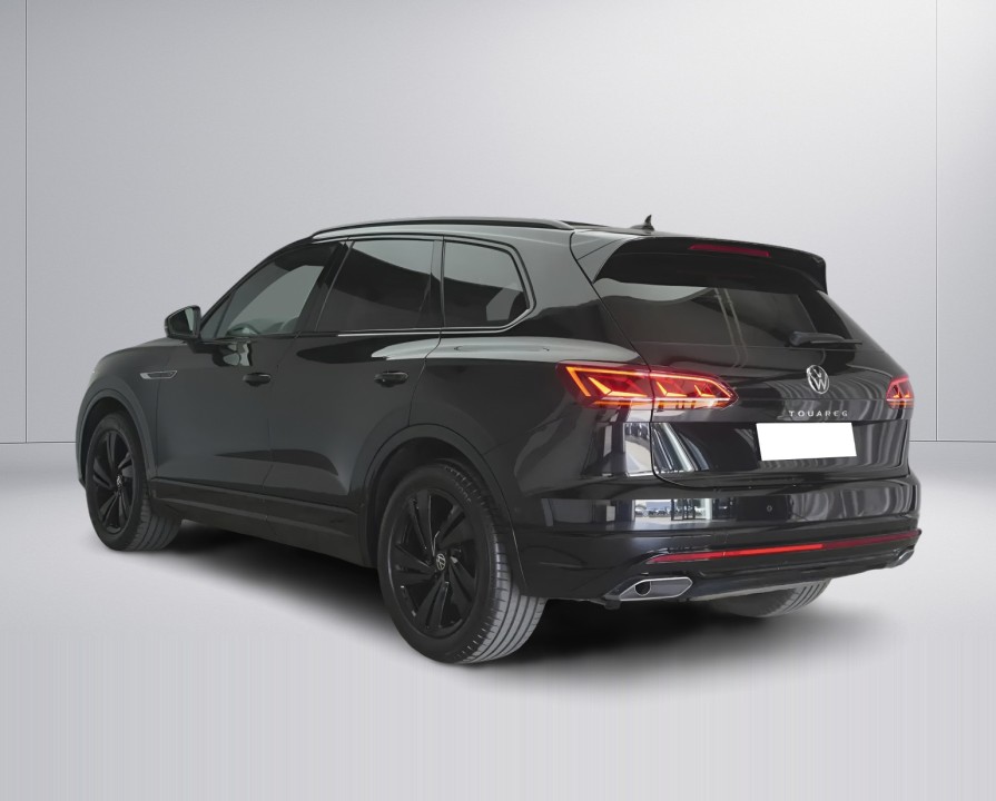 Volkswagen Touareg V6 TDI R-Line (5)