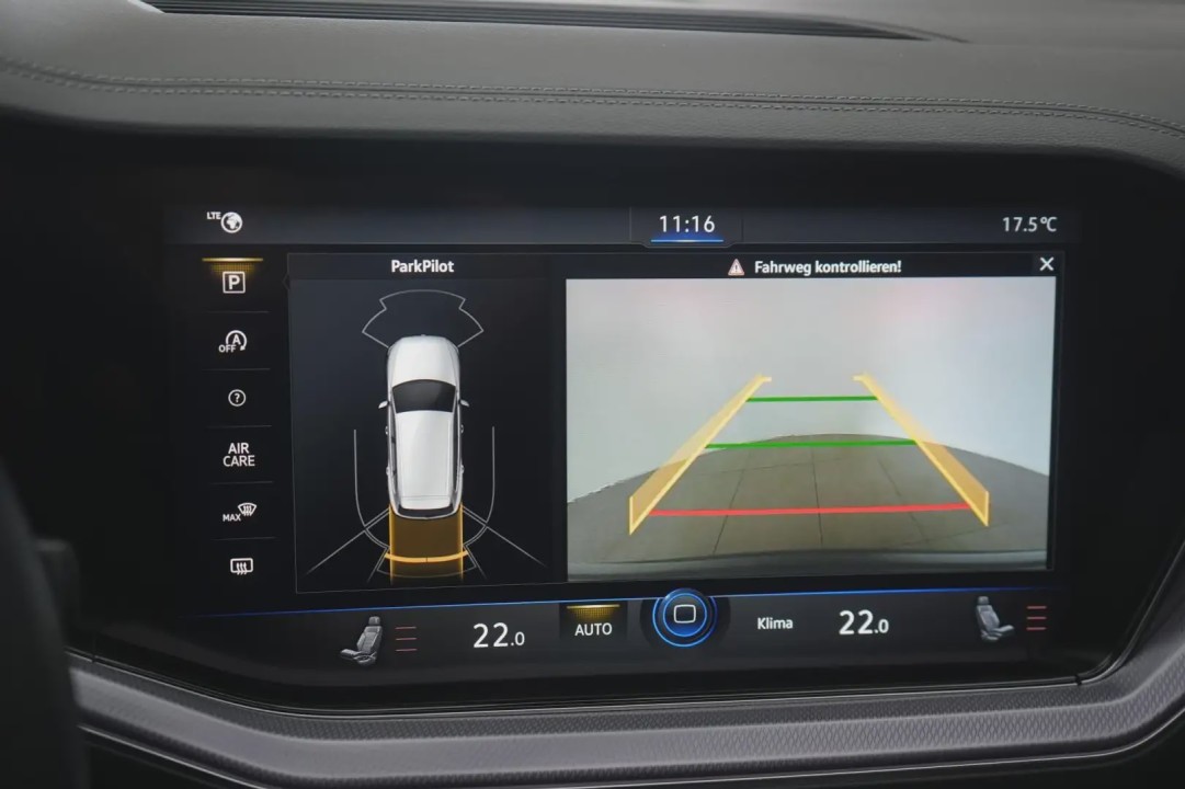 Volkswagen Touareg V6 TDI R-Line - foto 13