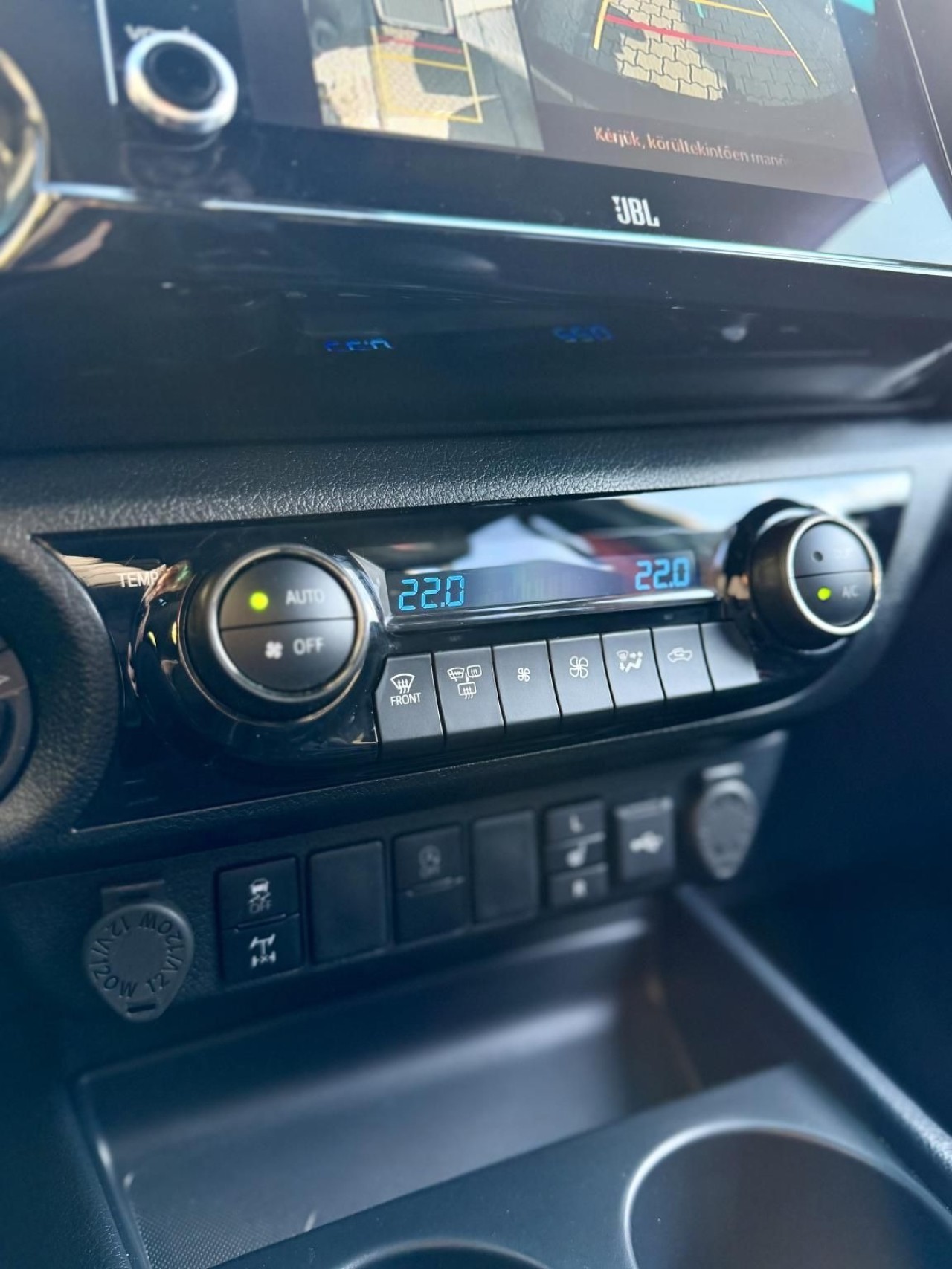 Toyota Hilux GR Sport - foto 16