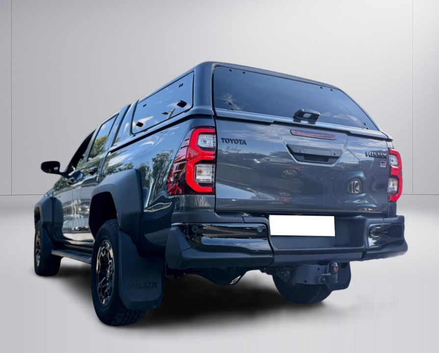 Toyota Hilux GR Sport (4)