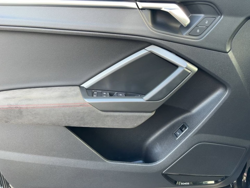 Audi RS Q3 Sportback 2.5 TFSI quattro - foto 11