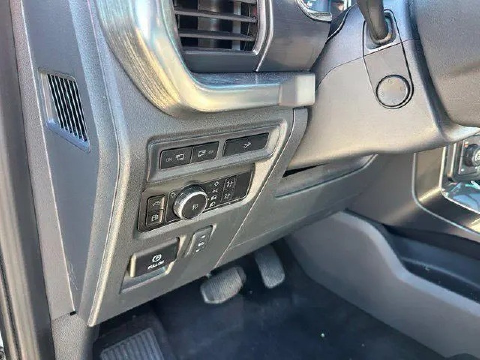 Ford F150 Lariat - foto 12