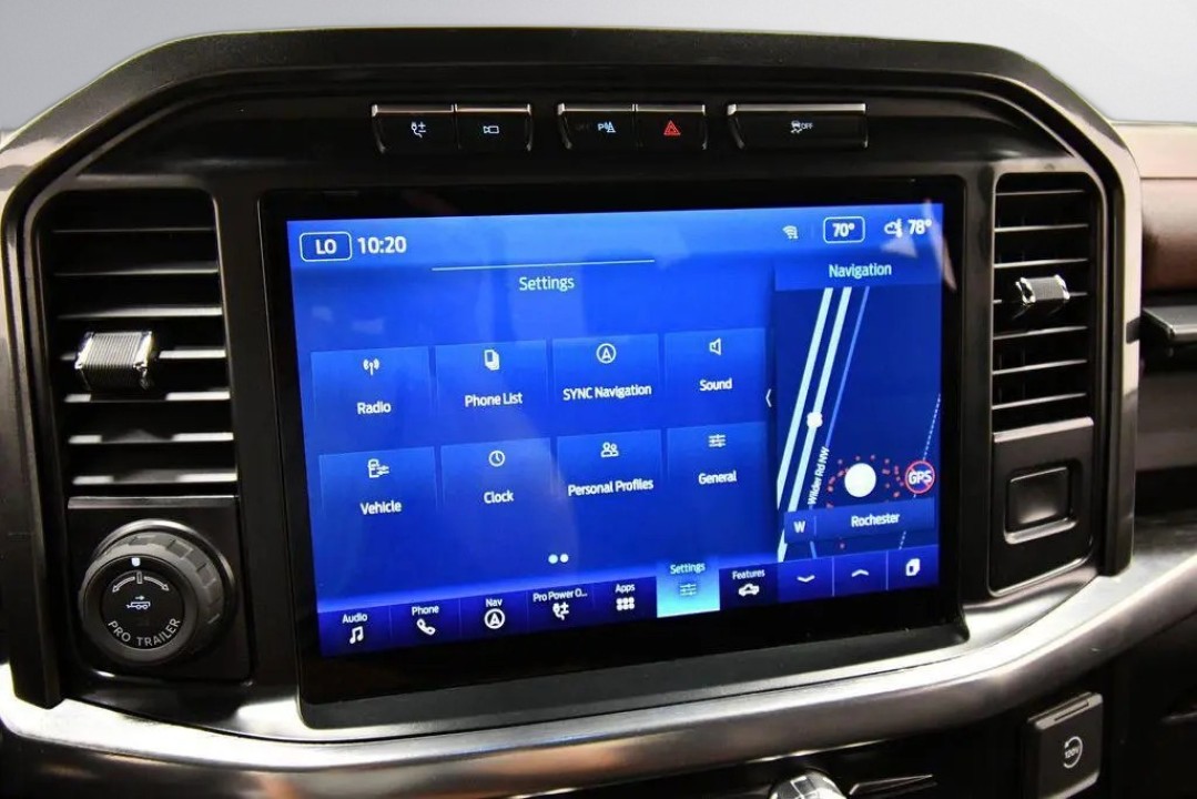 Ford F150 Lariat - foto 17