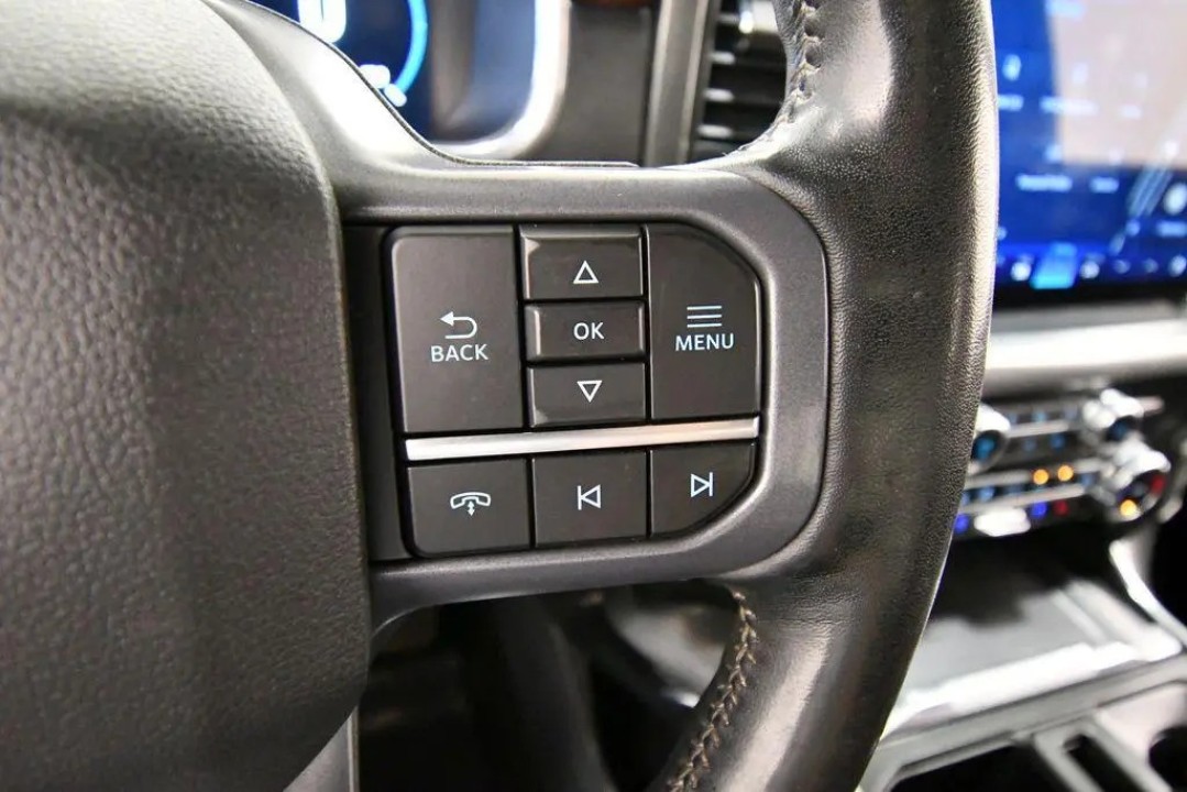 Ford F150 Lariat - foto 16