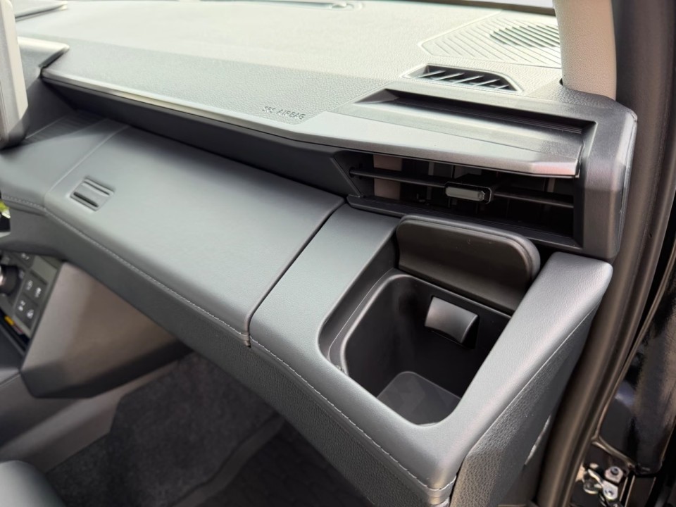 Toyota Hilux Invincible - foto 25