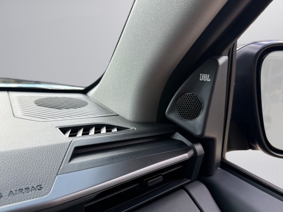 Toyota Hilux Invincible - foto 26