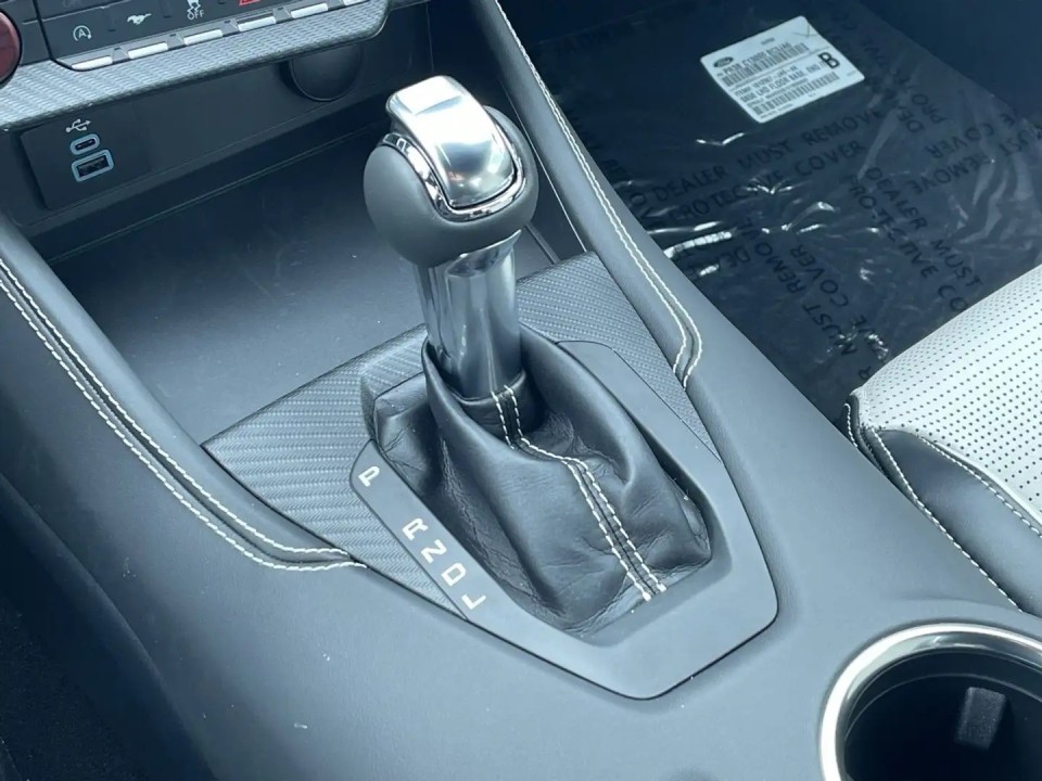 Ford Mustang - foto 26