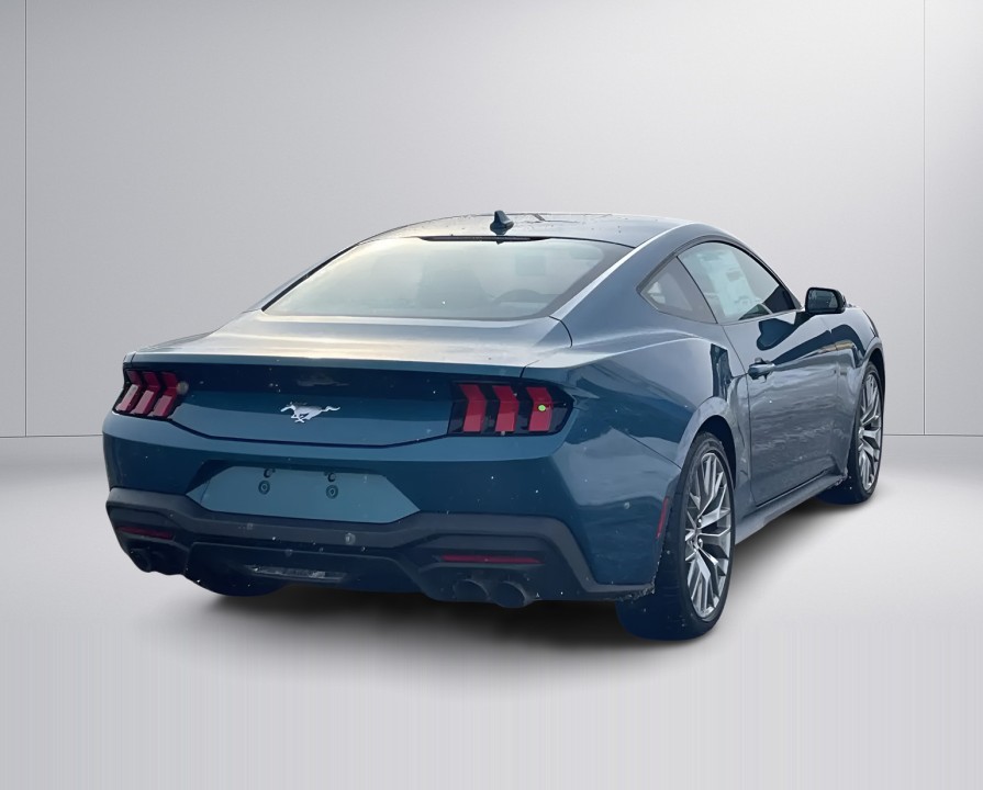 Ford Mustang - foto 7