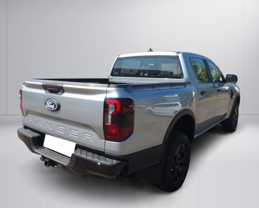 Ford Ranger XLT Double Cab PHEV e-4WD (3)