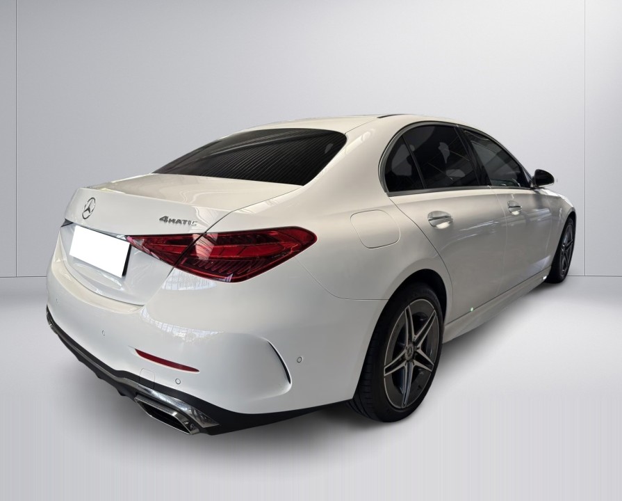 Mercedes-Benz C 300e 4MATIC AMG Line Premium (4)
