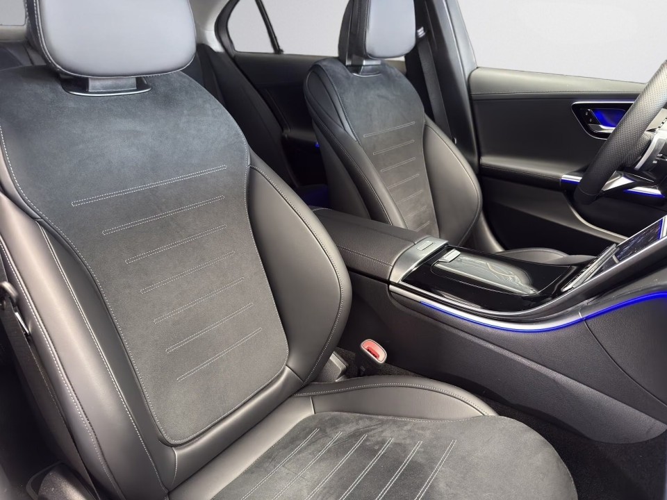 Mercedes-Benz C 300e 4MATIC AMG Line Premium - foto 15