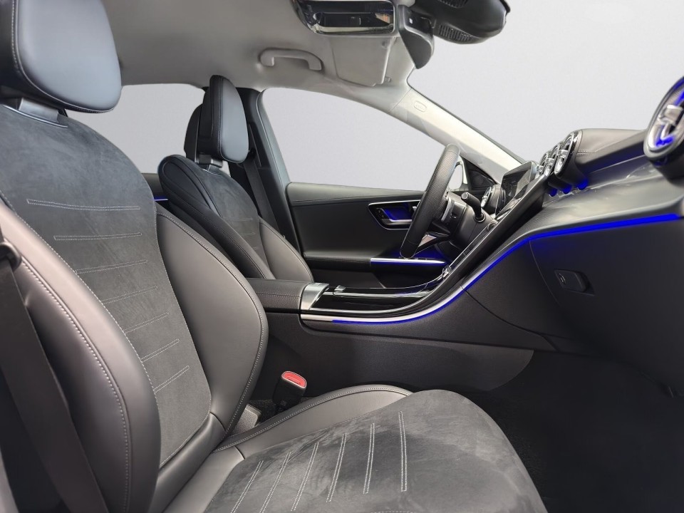 Mercedes-Benz C 300e 4MATIC AMG Line Premium - foto 14
